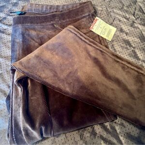HUE XL Brown Corduroy Trousers